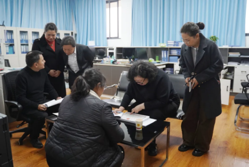 澜沧县妇幼保健院接受市级产前筛查技术服务评审